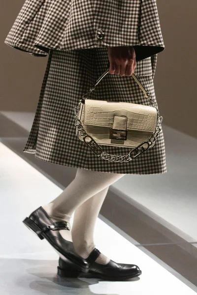Look 31